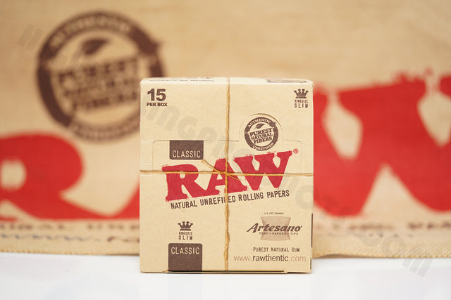 1x Full Box 15 Packs(32 Leaves And 32 Tips Per Pack) Authentic Raw Classic King Size Artesano Rolling Paper